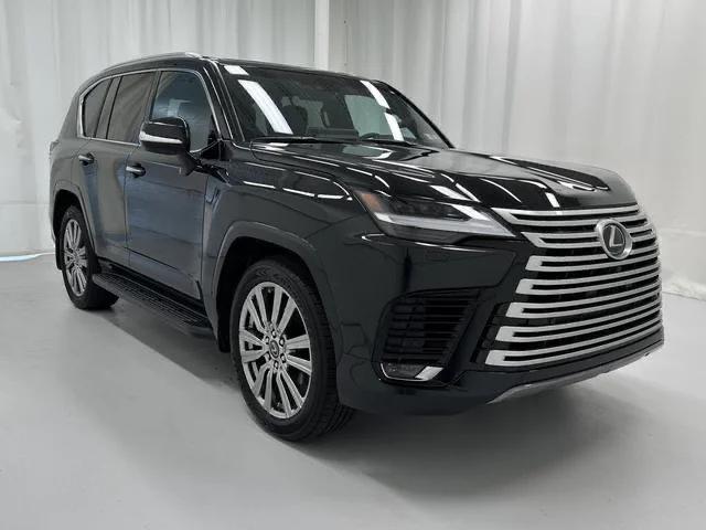 LEXUS LX600 Gallery Image